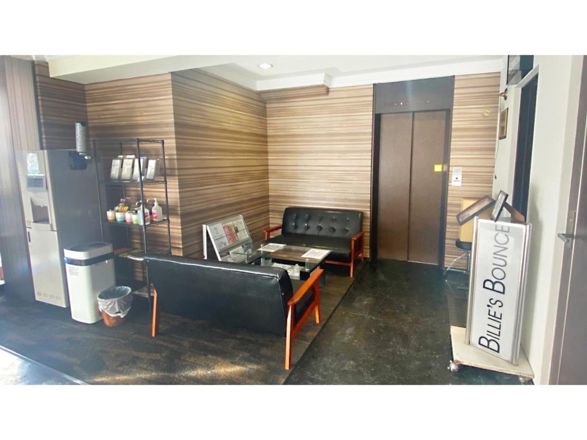 Takatsuki W&M Hotel - Vacation Stay 48546V Ngoại thất bức ảnh